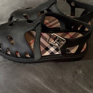 Burberry Black Kids Sandals with Check Pattern